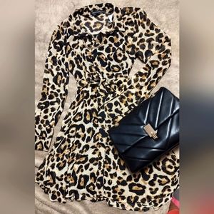 LEOPARD BELTED DRESS - SIZE MED...NEW NEW WITH TAGS